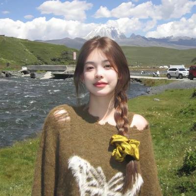 脱掉外卖服后势利女友哭着求原谅